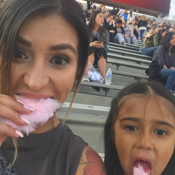 Not for sale 🤪💁🏽♀️ - Picture 4 of 8